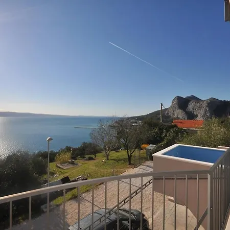 Iva Villa