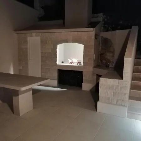 Iva Villa