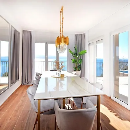 Iva Villa Omis